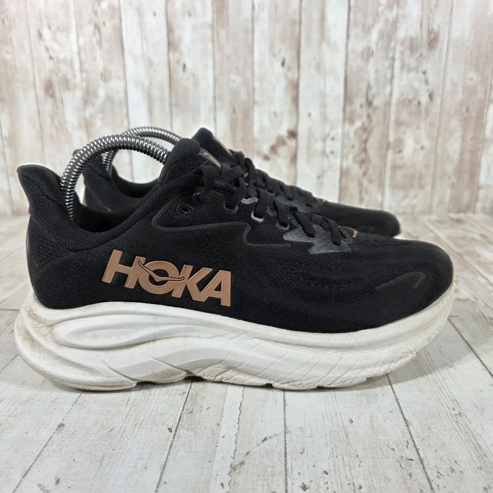 Hoka One One Clifton 10 Womens 8 Running Shoes Black Rose Gold 1162031 BRGL